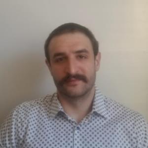 10893309 | Tutor in Calculus, Discrete Mathematics, Essay Writing, German | 10892725