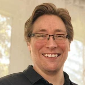 11427415 | Tutor in Algebra, Algebra 2, Economics, Geometry | 11426741