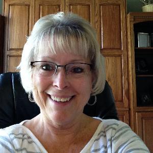 513652 | Tutor in Elementary (3-6) Math, Chemistry, Midlevel (7-8) Math | 513652