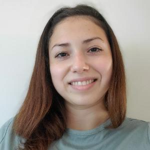 7043366 | Tutor in Essay Writing | 7043418