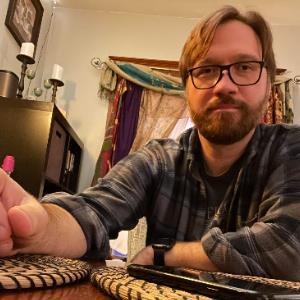 9581268 | Tutor in Essay Writing, Literature | 9581283